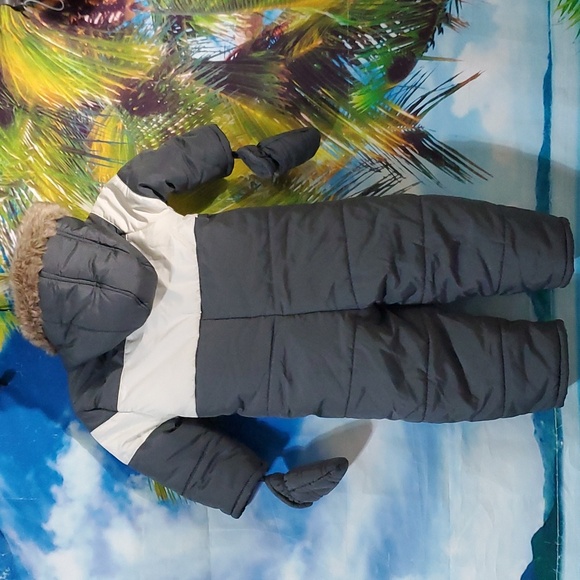 JOE FRESH Snow suit size 12-18M - Picture 4 of 5